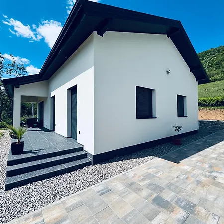 别墅 Silenzio Bihać