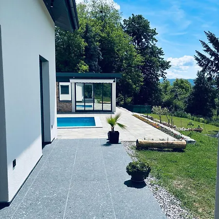 Villa Silenzio *