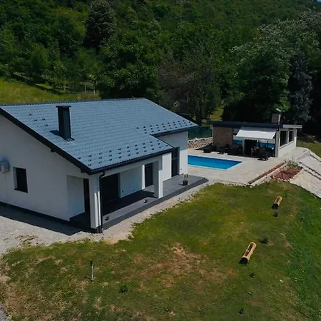 Villa Silenzio *
